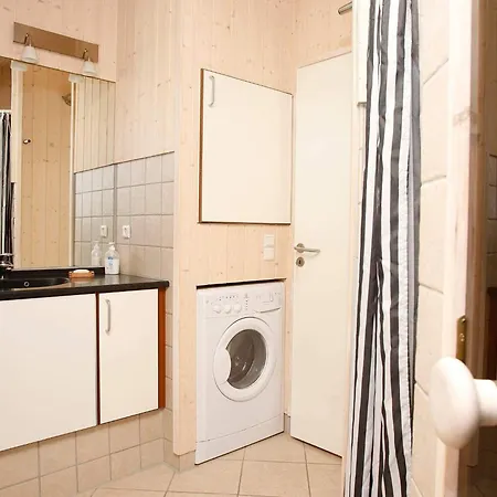 8 Person In Fjerritslev *